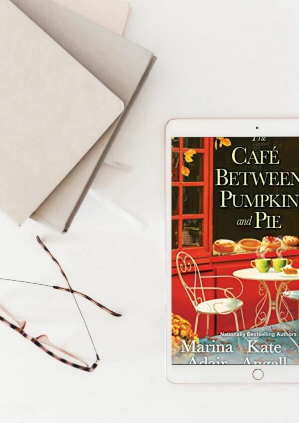 The Café Between Pumpkin and Pie - Storied Conversation