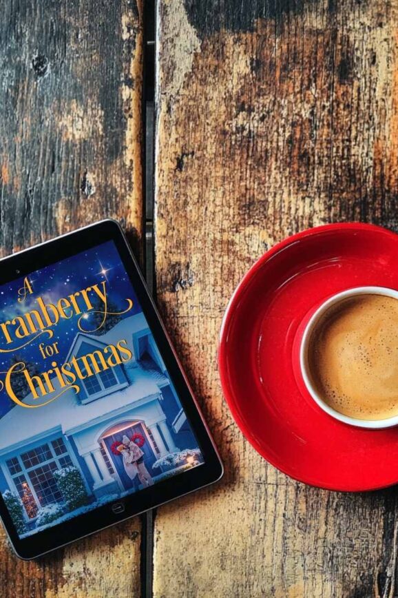 A Cranberry For Christmas by Charlie Dean Book Review